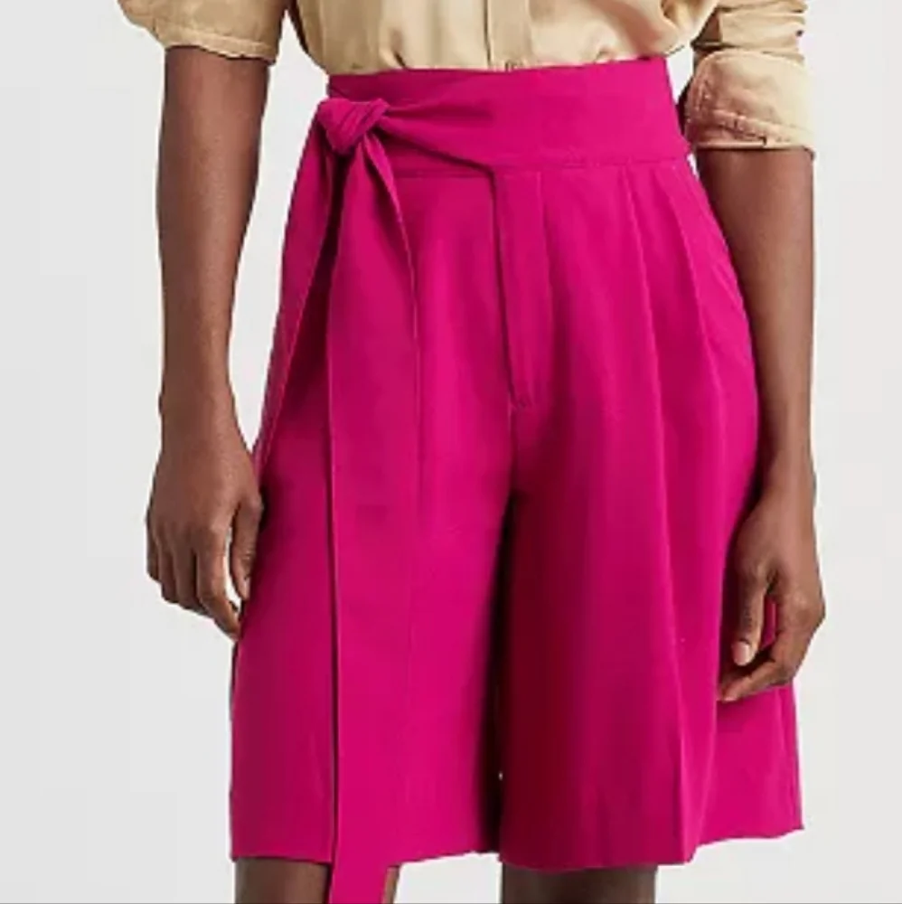 Lauren Ralph Lauren Women's Pleated Georgette Wide-Leg Shorts - Picture 2 of 5